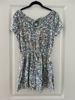 Abercrombie & Fitch Floral Open Back Romper Size Small